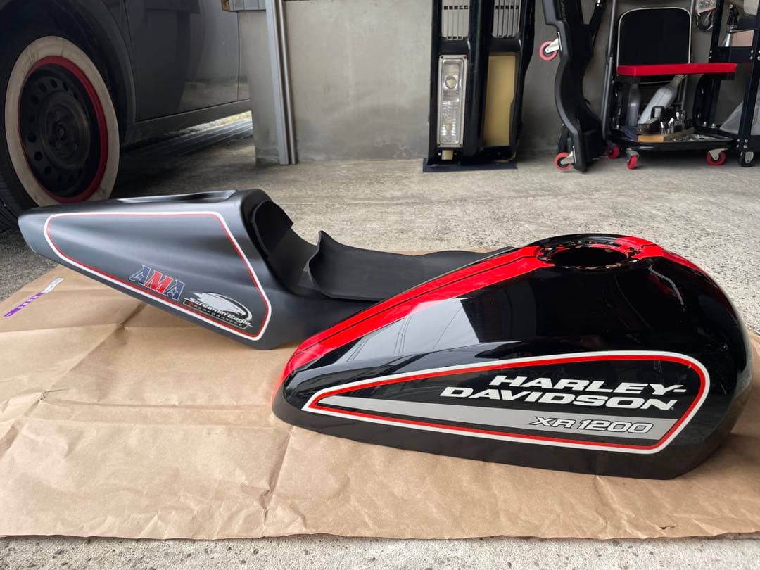 HARLEY-DAVIDSON XR1200 タンクとシートセット　カスタム
