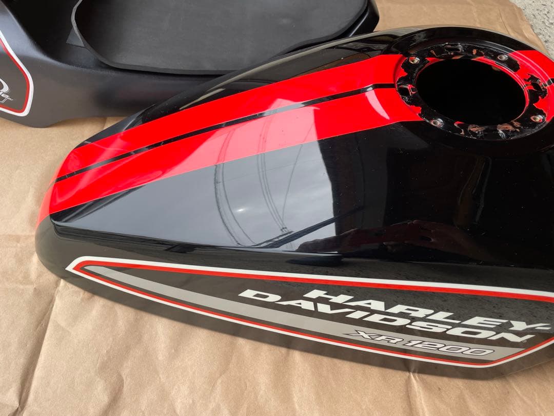 HARLEY-DAVIDSON XR1200 タンクとシートセット　カスタム