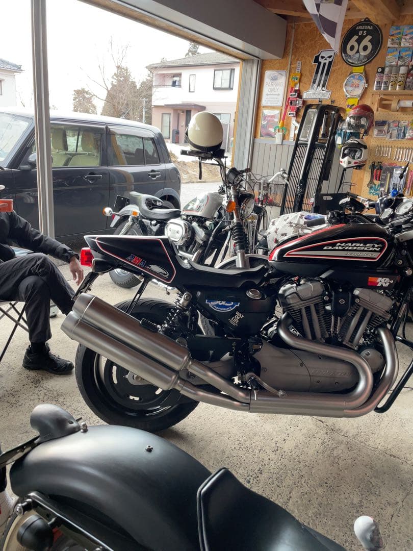 HARLEY-DAVIDSON XR1200 タンクとシートセット　カスタム