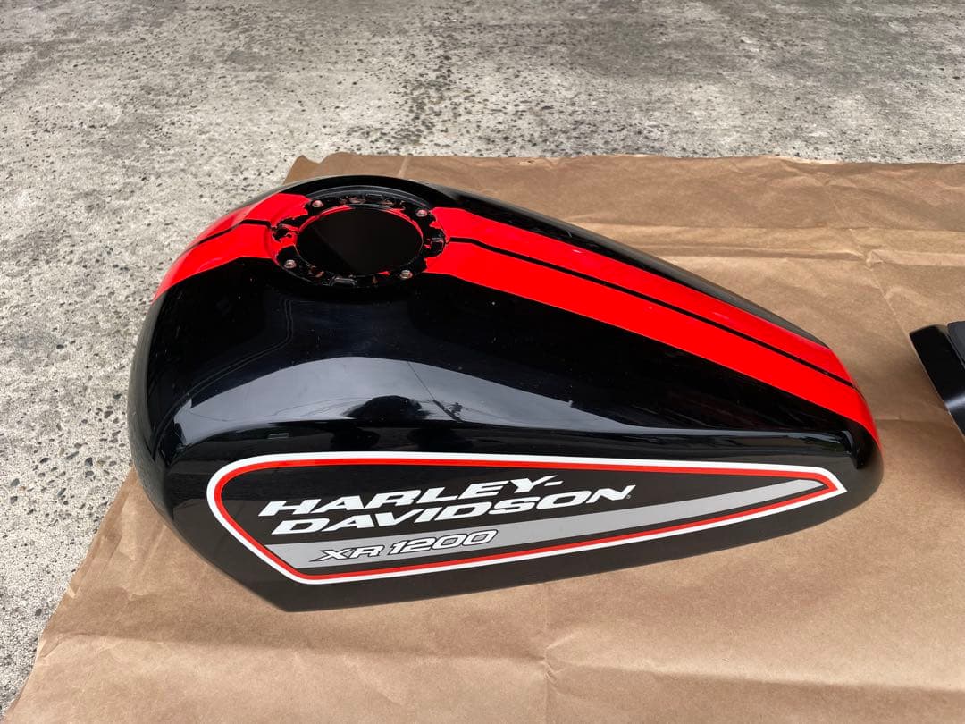 HARLEY-DAVIDSON XR1200 タンクとシートセット　カスタム