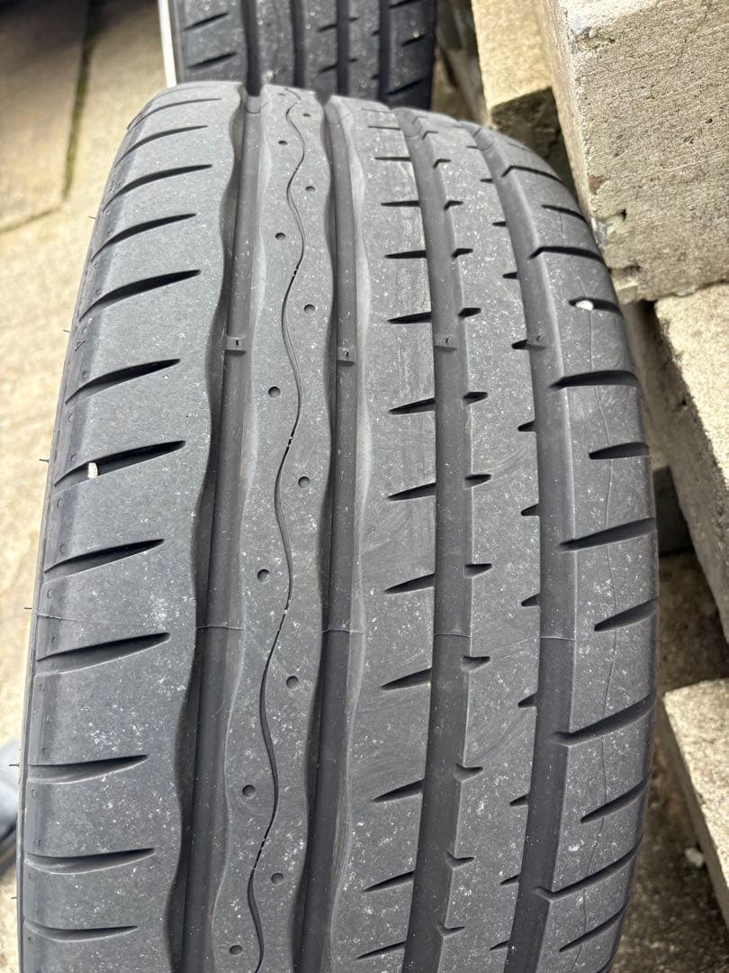 ワークエクストラップ18インチ ハイエース　キャラバン