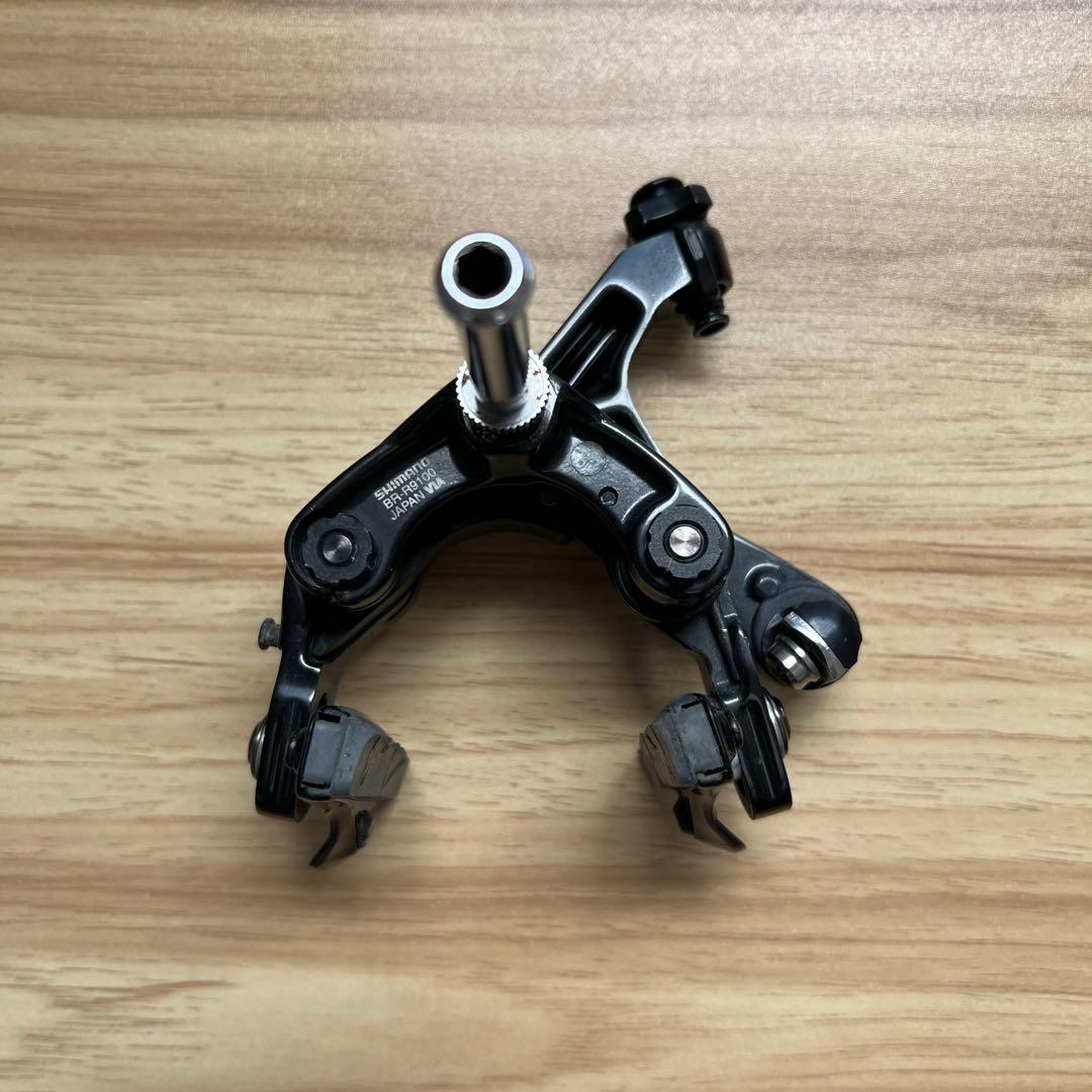R9100 Dura ace ブレーキキャリパー