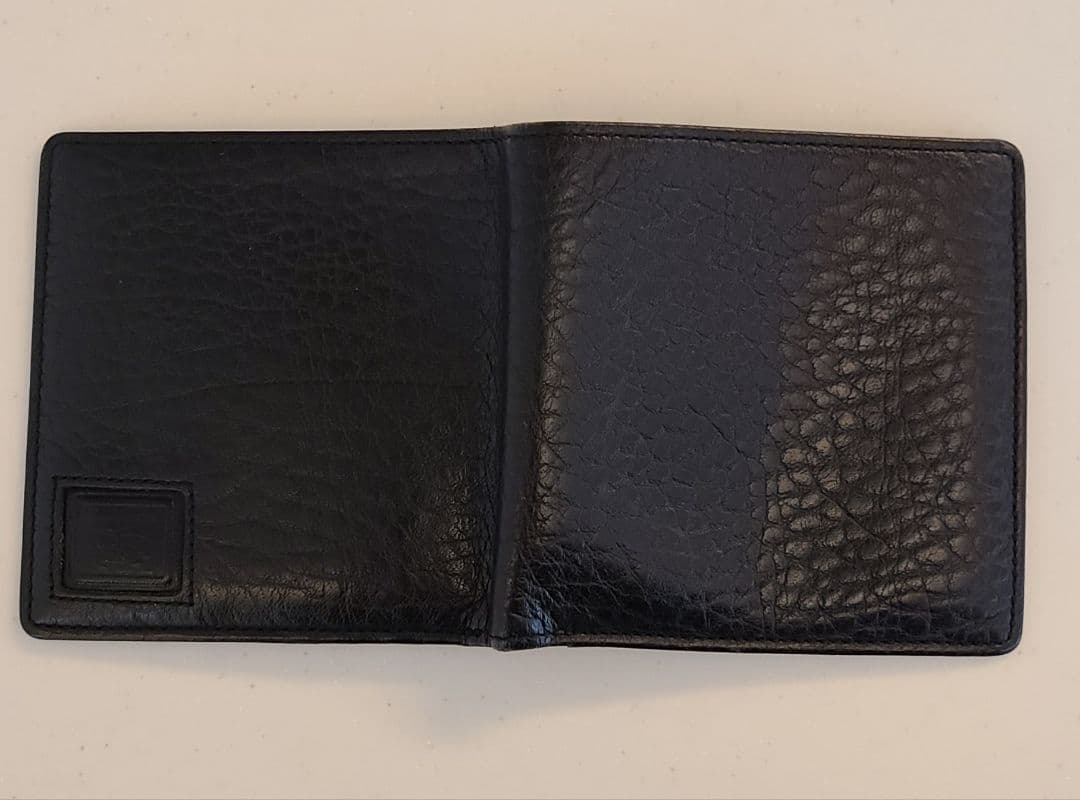 BURBERRY　バーバリー　折り財布　メンズ　牛革　ブラック