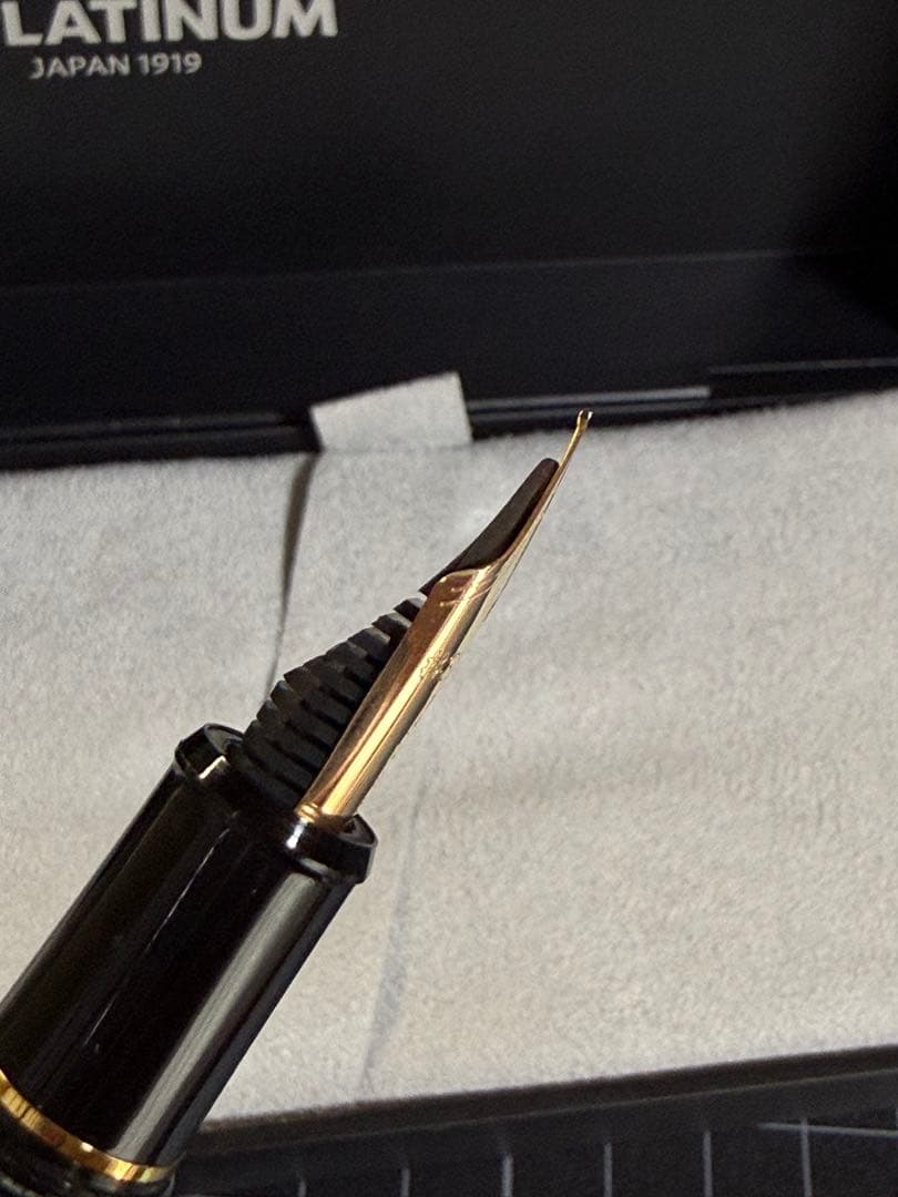 PLATINUM 万年筆 3776 センチュリー　SF