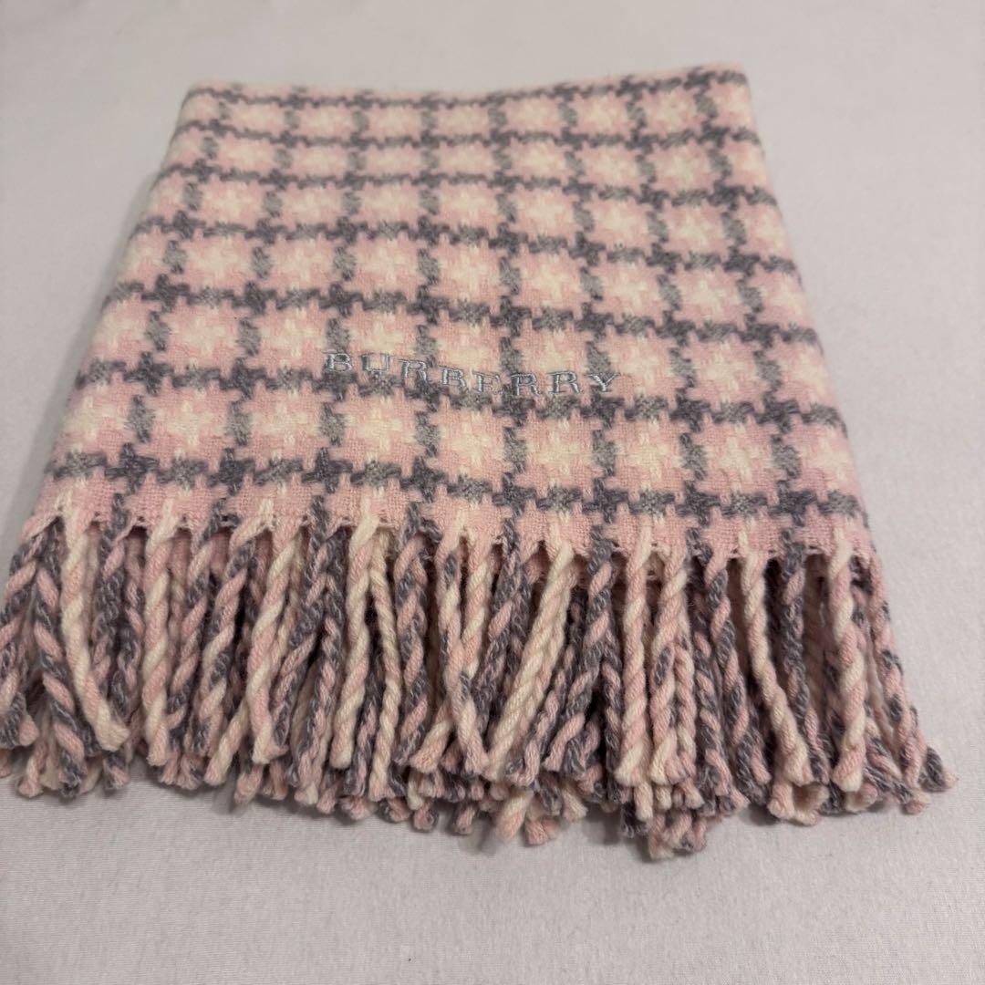【美品】BURBERRYバーバリー 大判マフラー・ストール・膝掛け・ブランケット