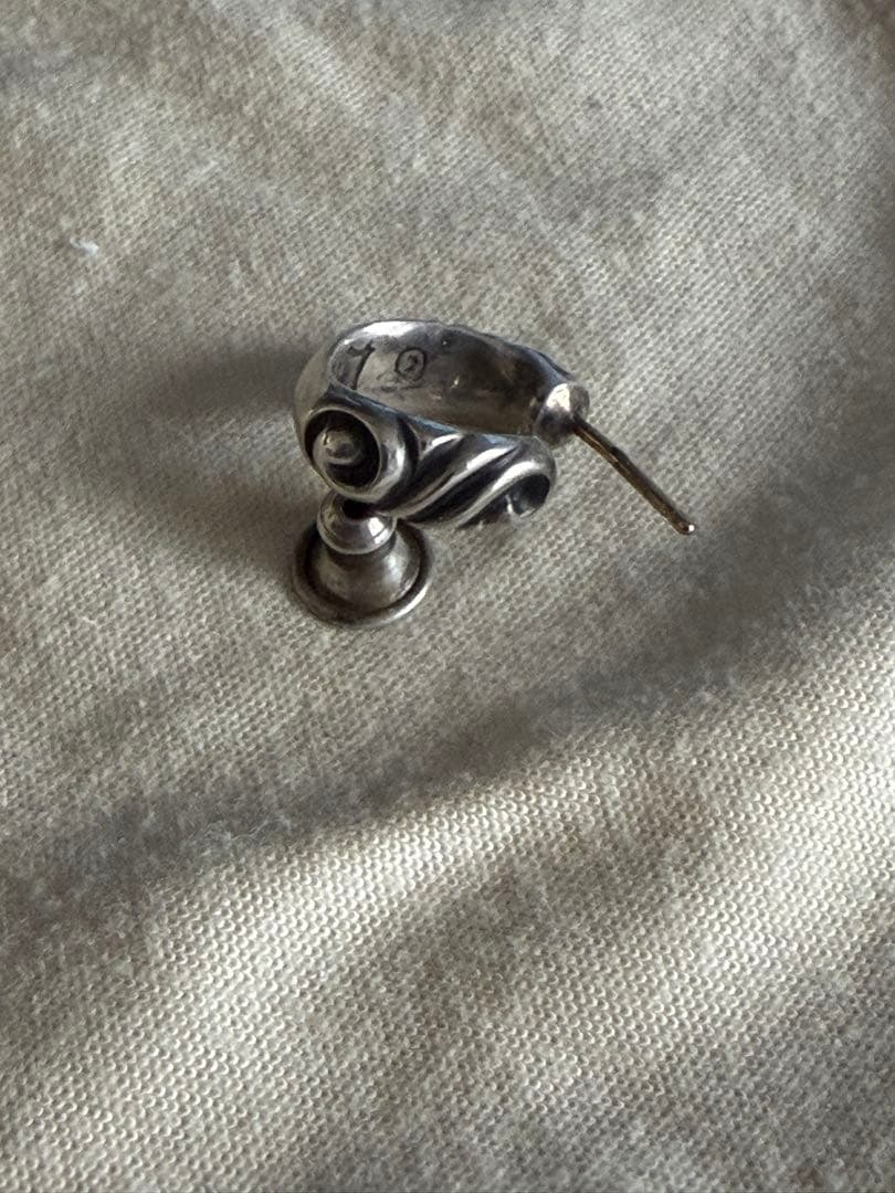 レナードカムホート　オスプレイピアス