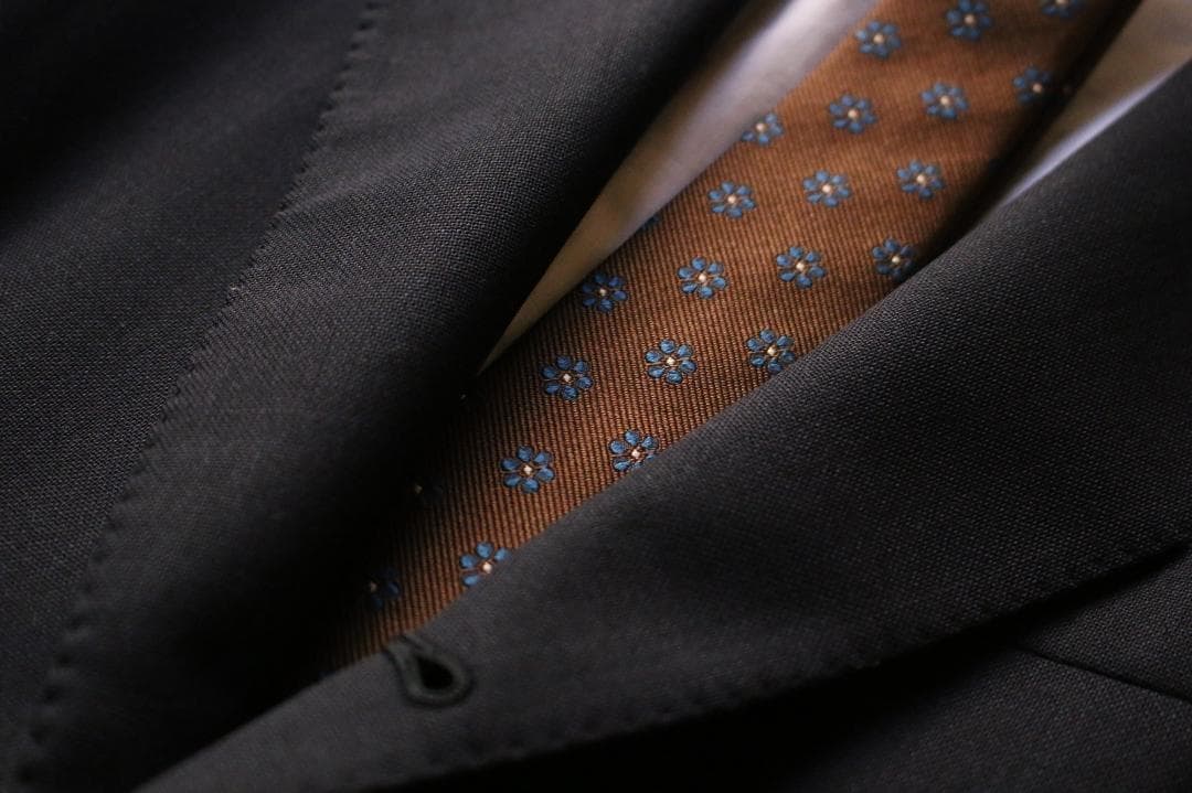 未使用 ナポリ名門 ルイジ・ボレッリ ブラウン×ブルー アズーロエマローネ 小紋