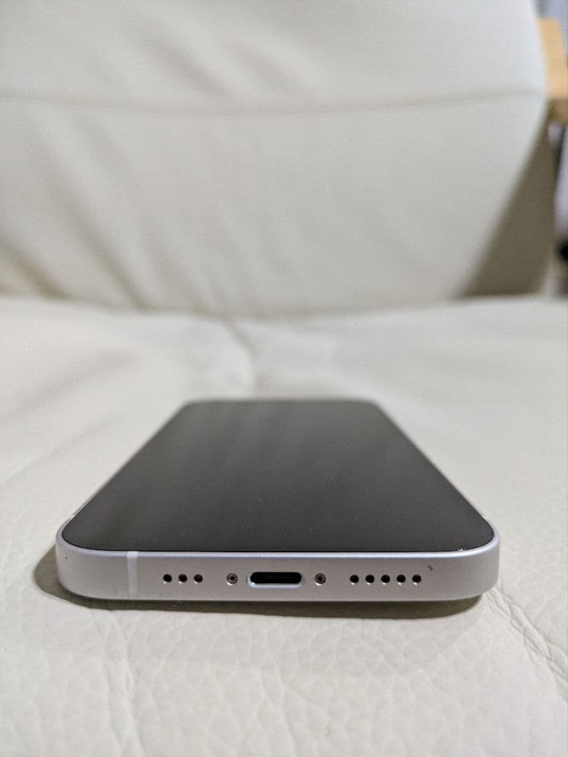 Apple iPhone 12 ホワイト 64GB 美品