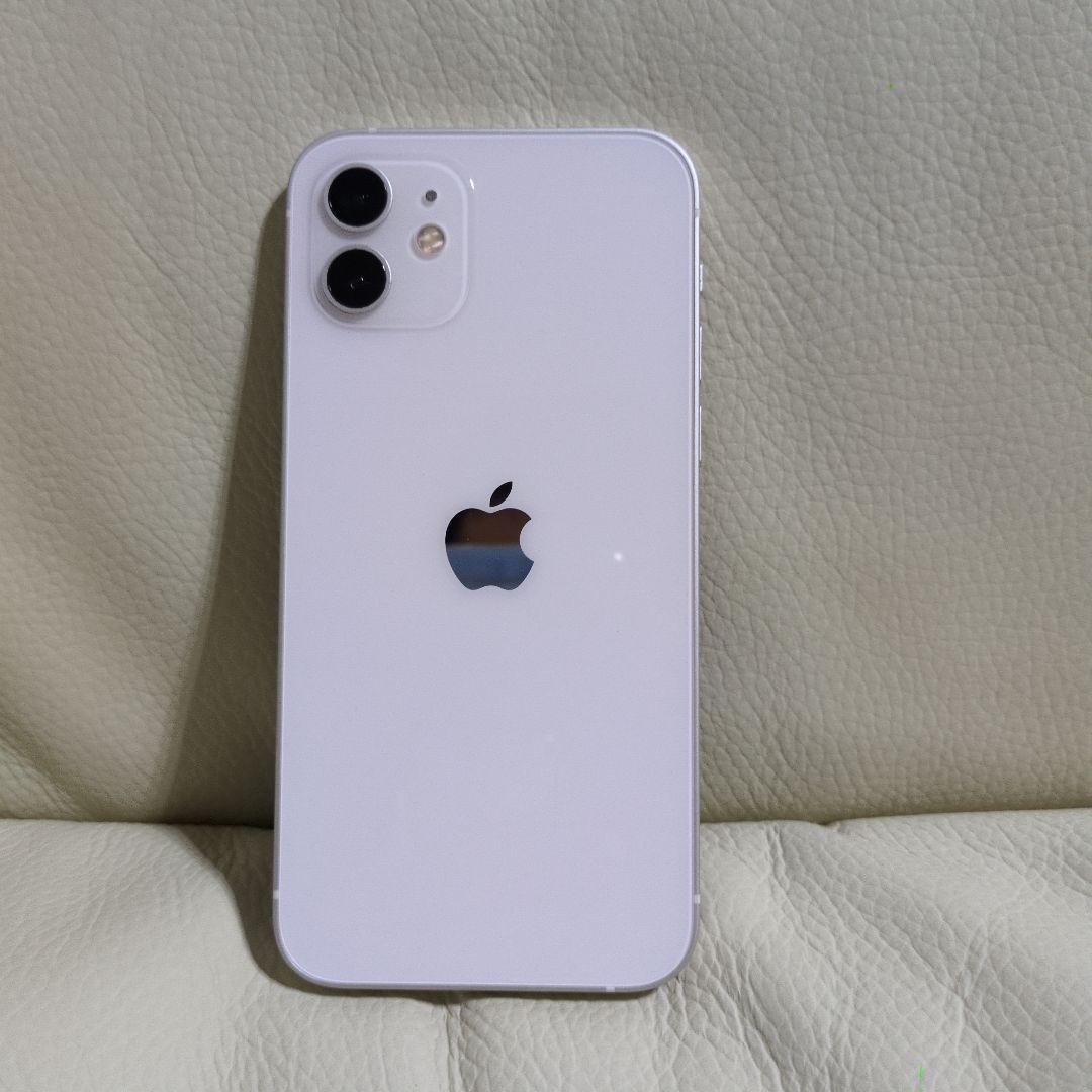 Apple iPhone 12 ホワイト 64GB 美品