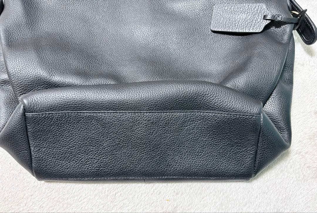 【新品　未使用】　COACH 牛革ショルダーバッグ　斜め掛けバッグ　黒