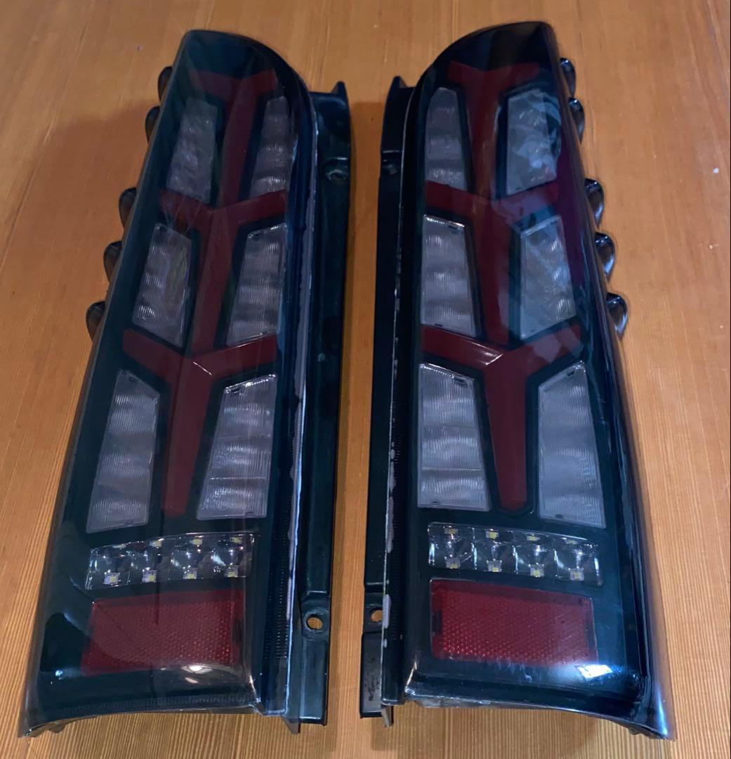 ハイエース テールランプ テールライト シーケンシャルウインカー流れるウインカー