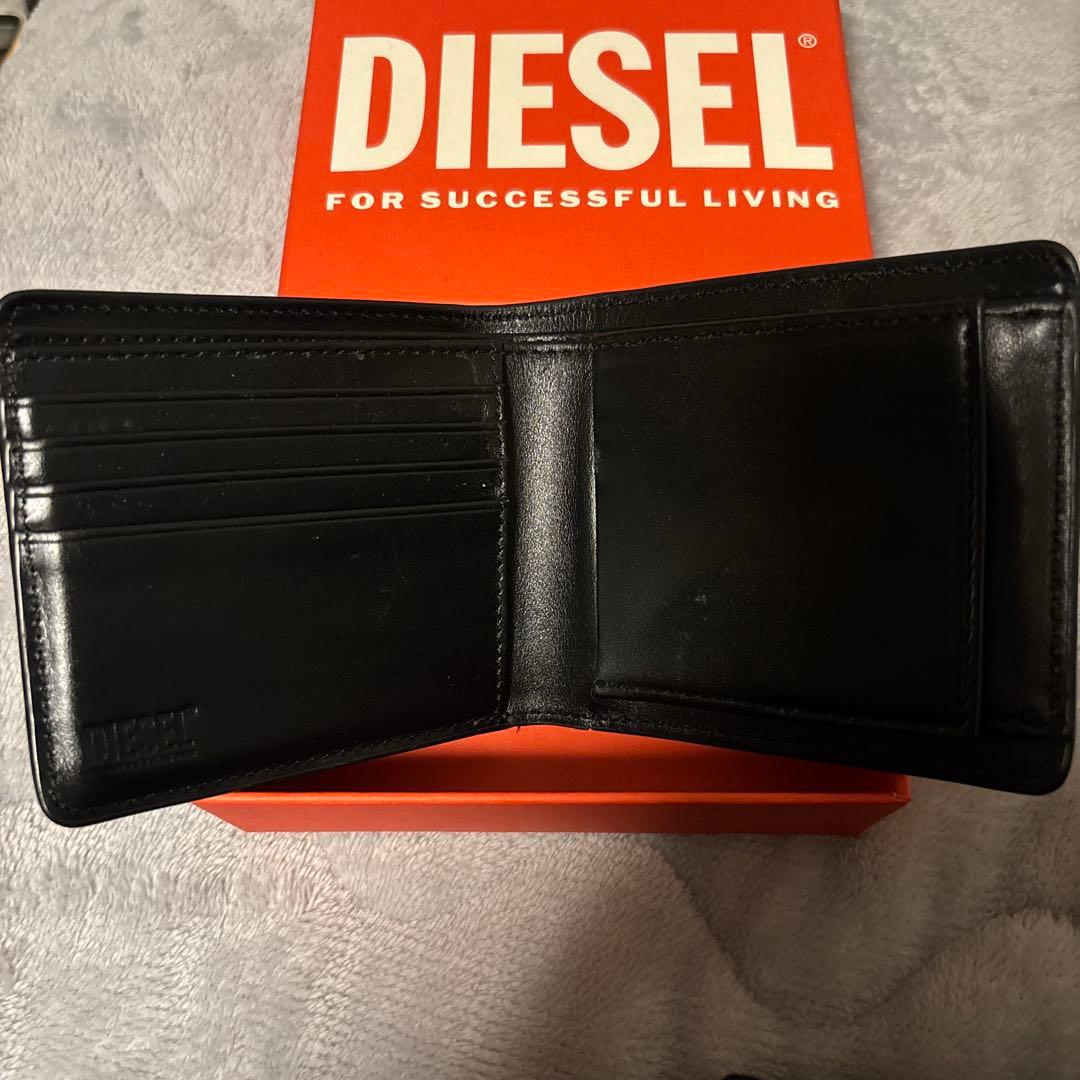 DIESEL 二つ折り財布 ブラック IS310