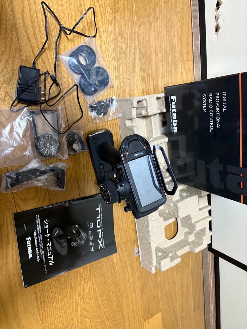 パト、Futaba T10PX 送信機のみオプション付き