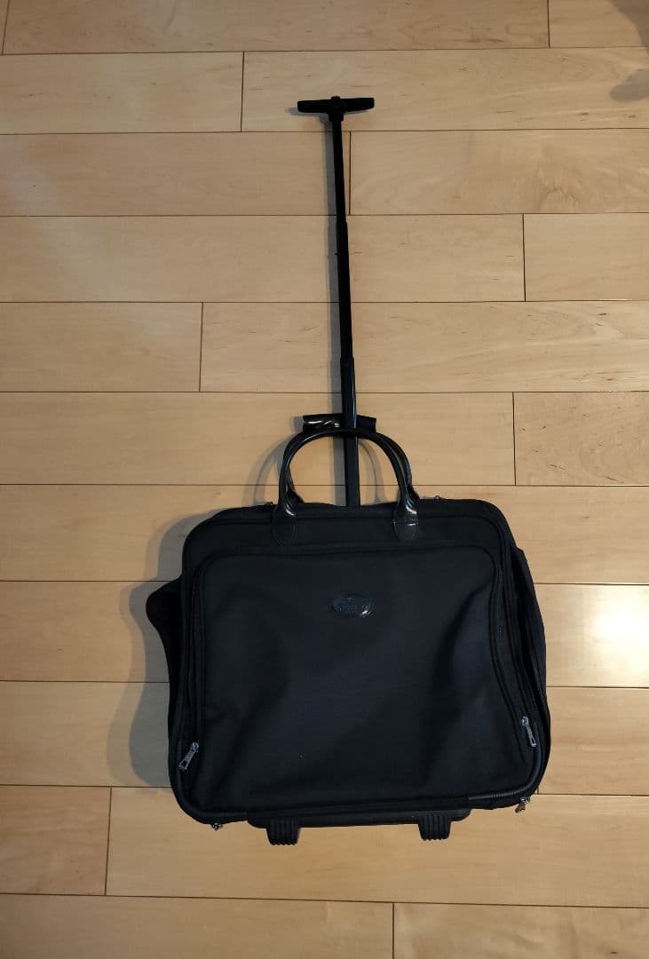 LONGCHAMP ブラック キャリーケース