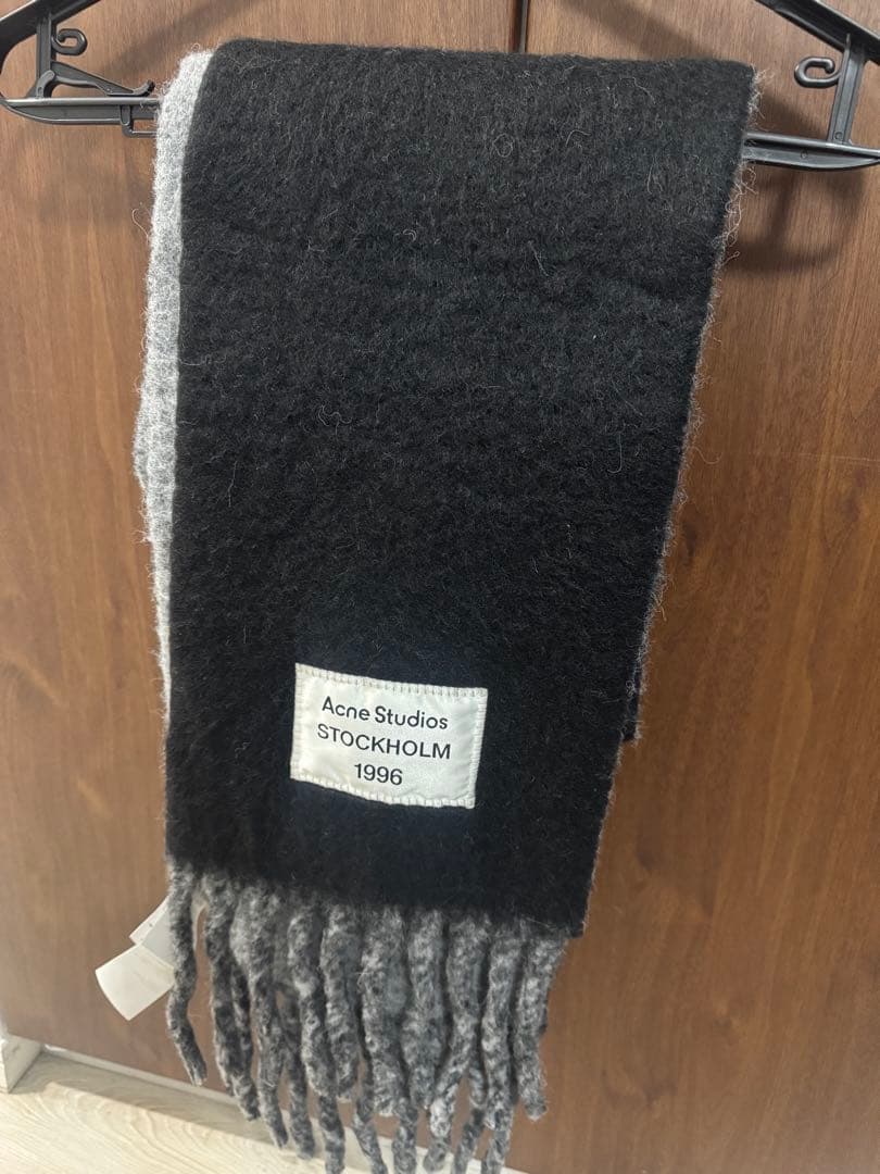 Acne Studios バイカラーアルパカスカーフ　マフラー