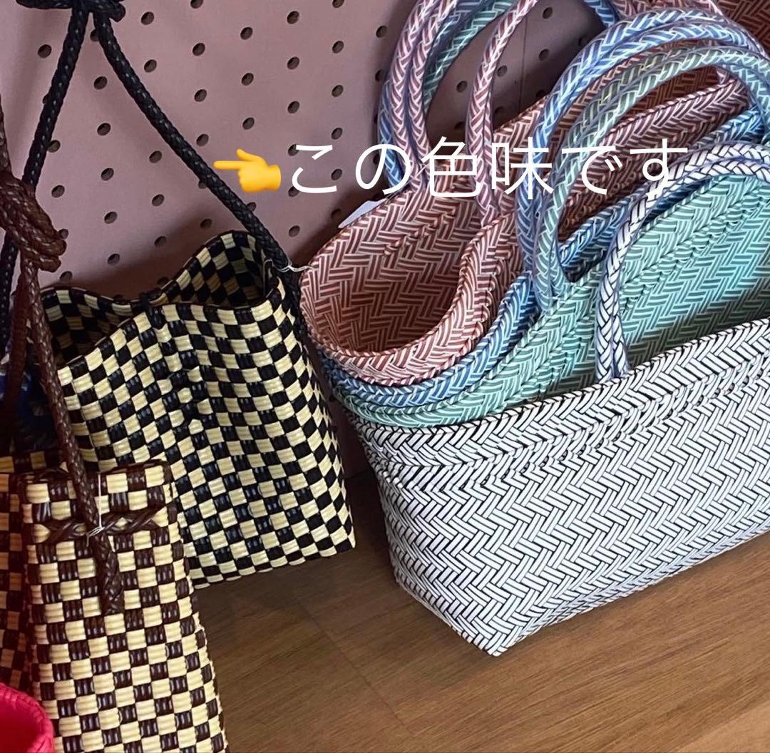 MEKEARISA / Gummy Bag (L) ブラック クリーム