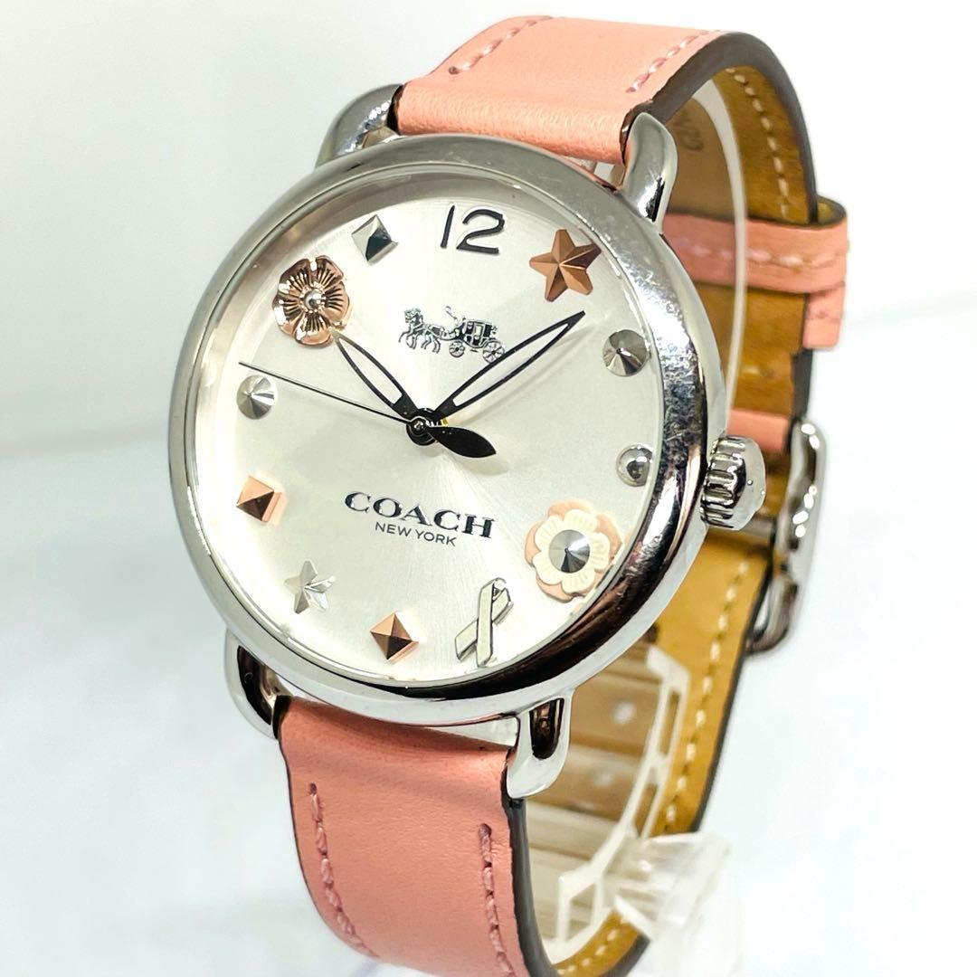 【美品】COACH フラワーモチーフ　腕時計 ピンクベルト