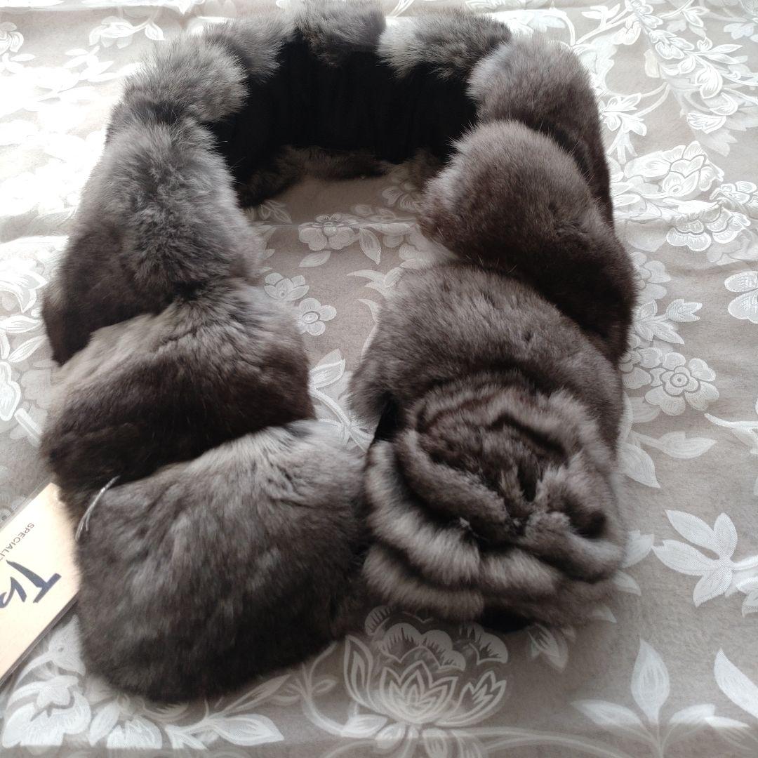 新品未使用　百貨店購入　タグ付き　チンチラマフラー　グレー　リアルファー