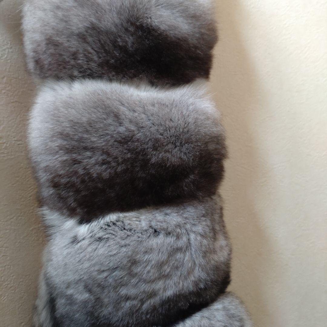 新品未使用　百貨店購入　タグ付き　チンチラマフラー　グレー　リアルファー