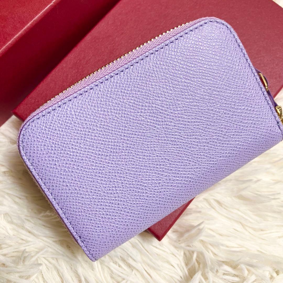 【未使用】 フェラガモ ケース ヴァラリボン ラウンドジップ