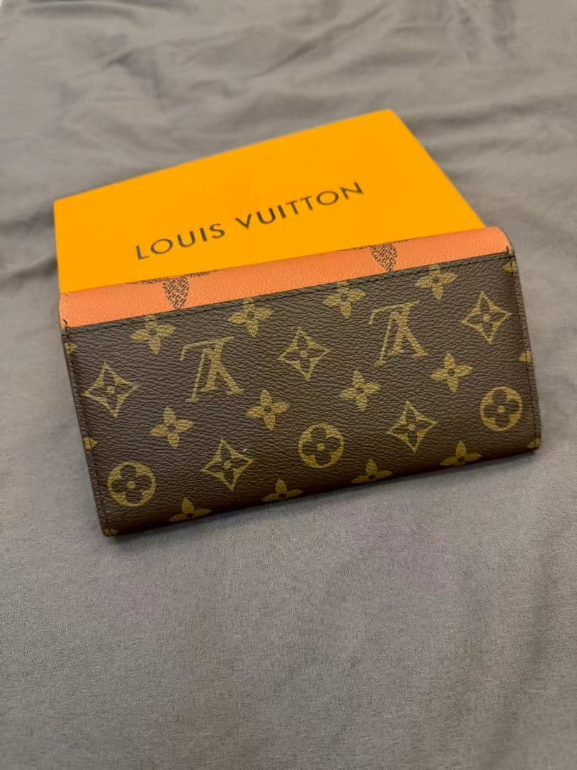 【匿名送料込み】 長財布