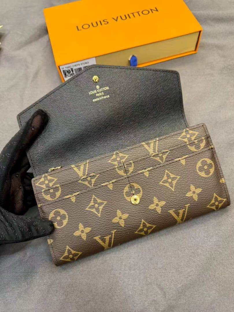 【匿名送料込み】 長財布