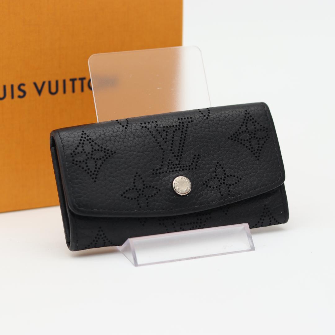 ルイヴィトン キーケース ミュルティクレ4 マヒナ ブラック モノグラム