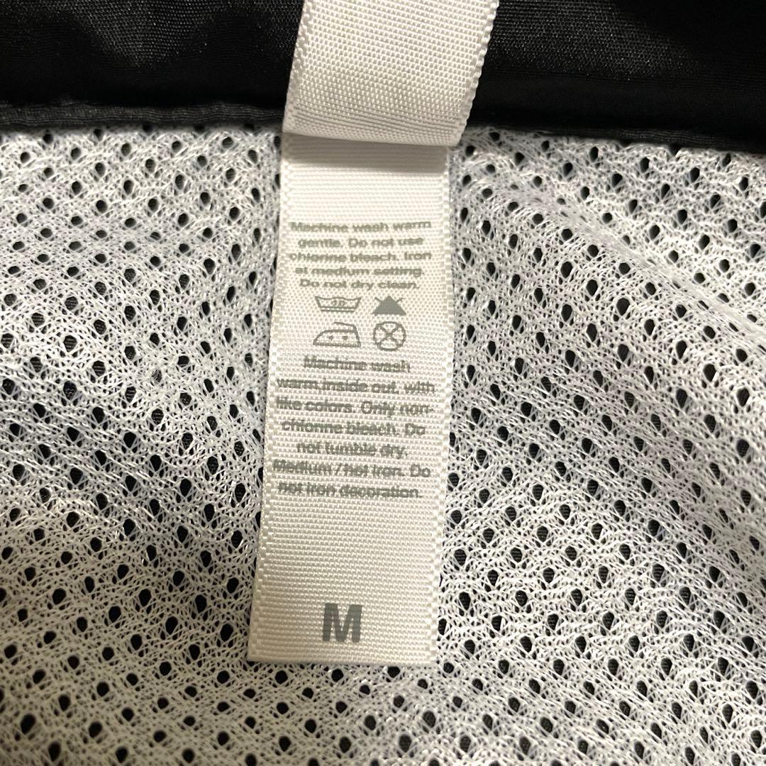 TOUGH ウインドブレーカー