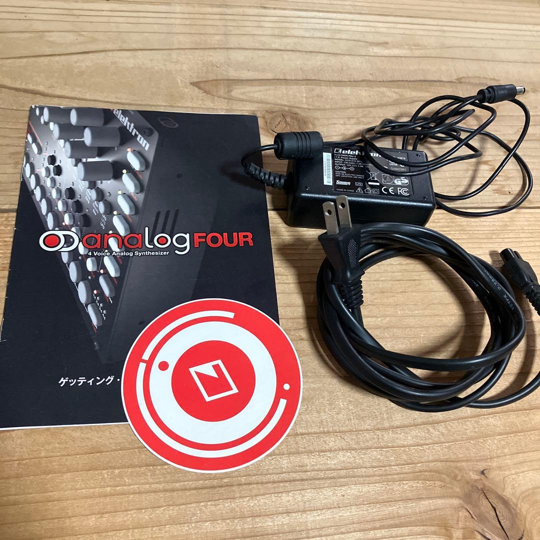 Elektron Analog Four シンセサイザー