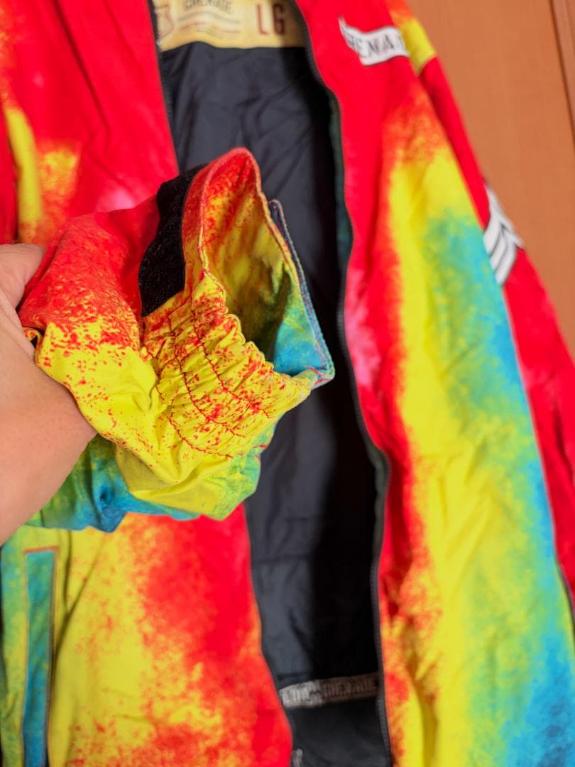 GRENADE レインボー スノーボードウェア（ジャケットL / パンツXL）