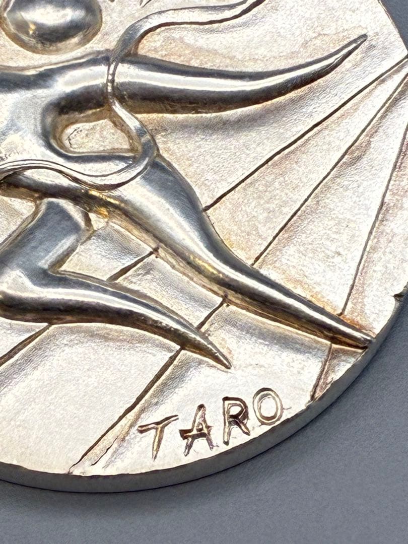 岡本太郎　オリンピック　純銀　ペンダント　メダル1972年ネックレストップ