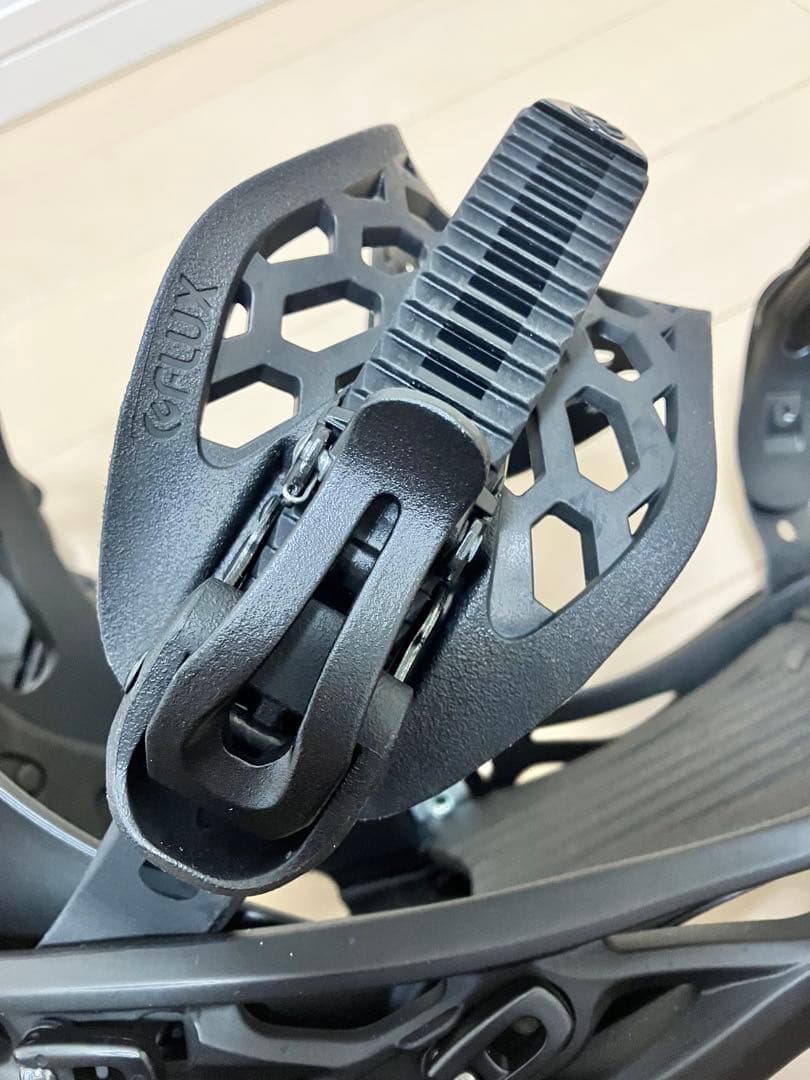 FLUX TTスノーボードビンディング　フラックス メンズM