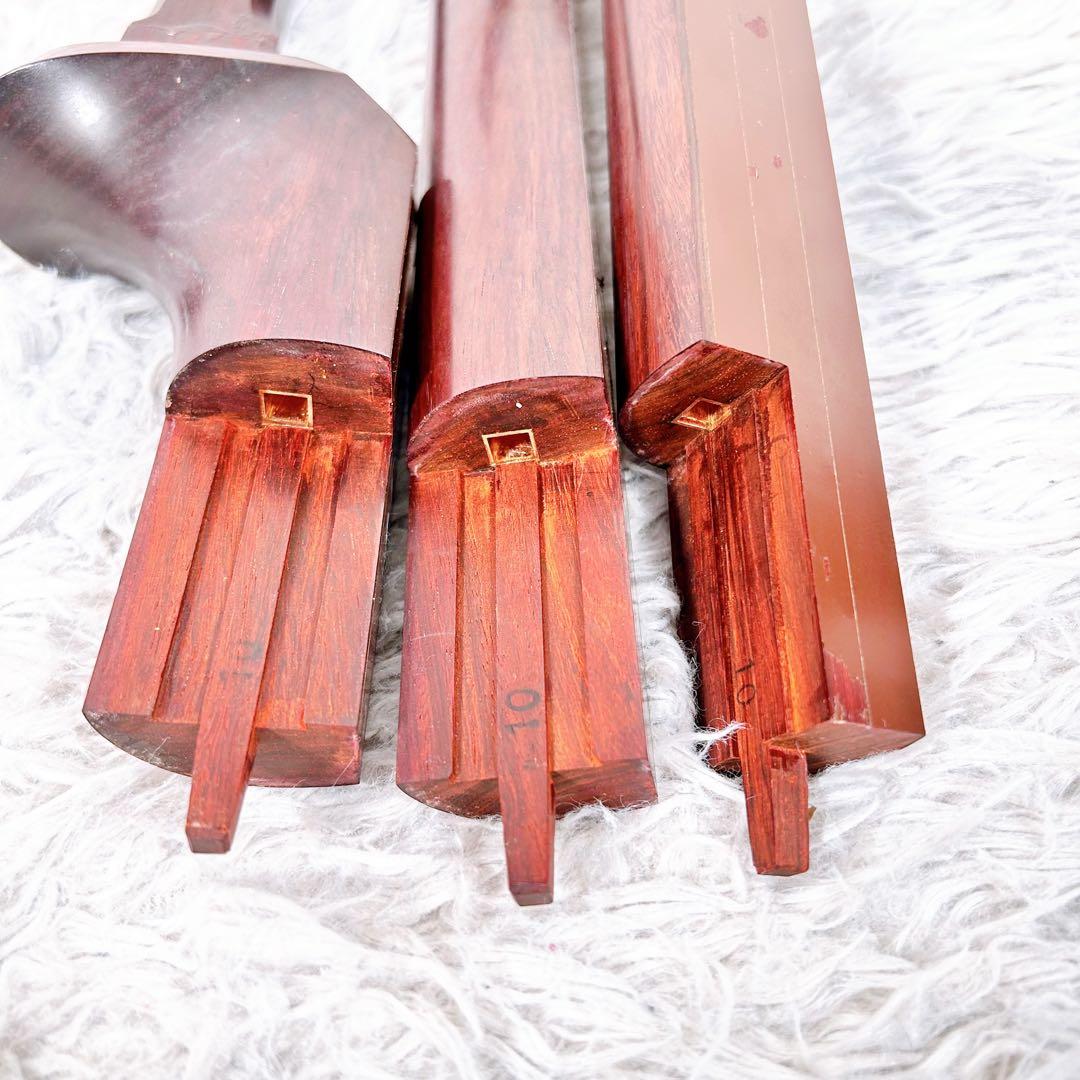 津軽三味線 紅木 太棹 東さわり　本皮 金細 二本溝 綾杉胴 現状品