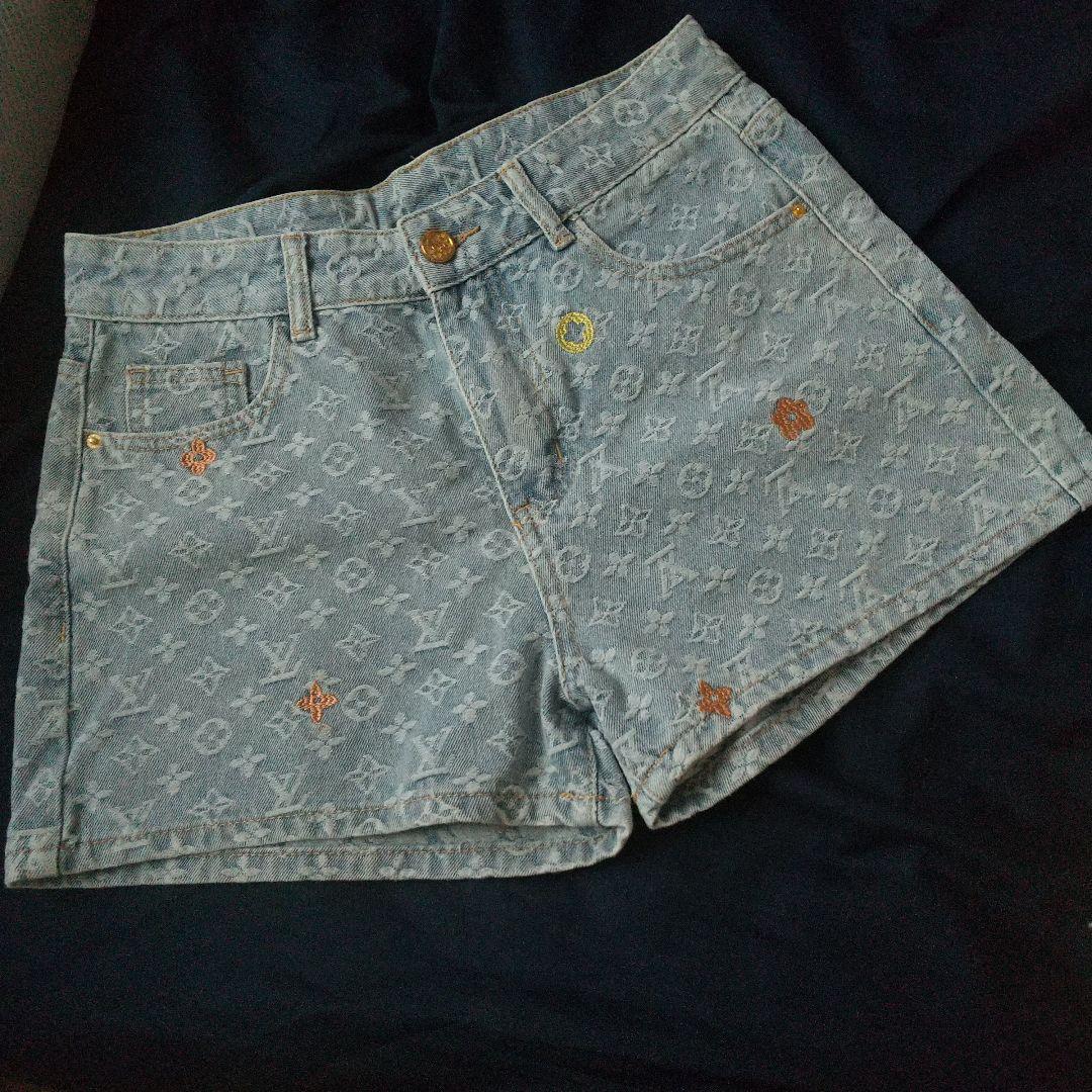 Louis Vuitton 刺繍入りデニムショートパンツ サイズ7
