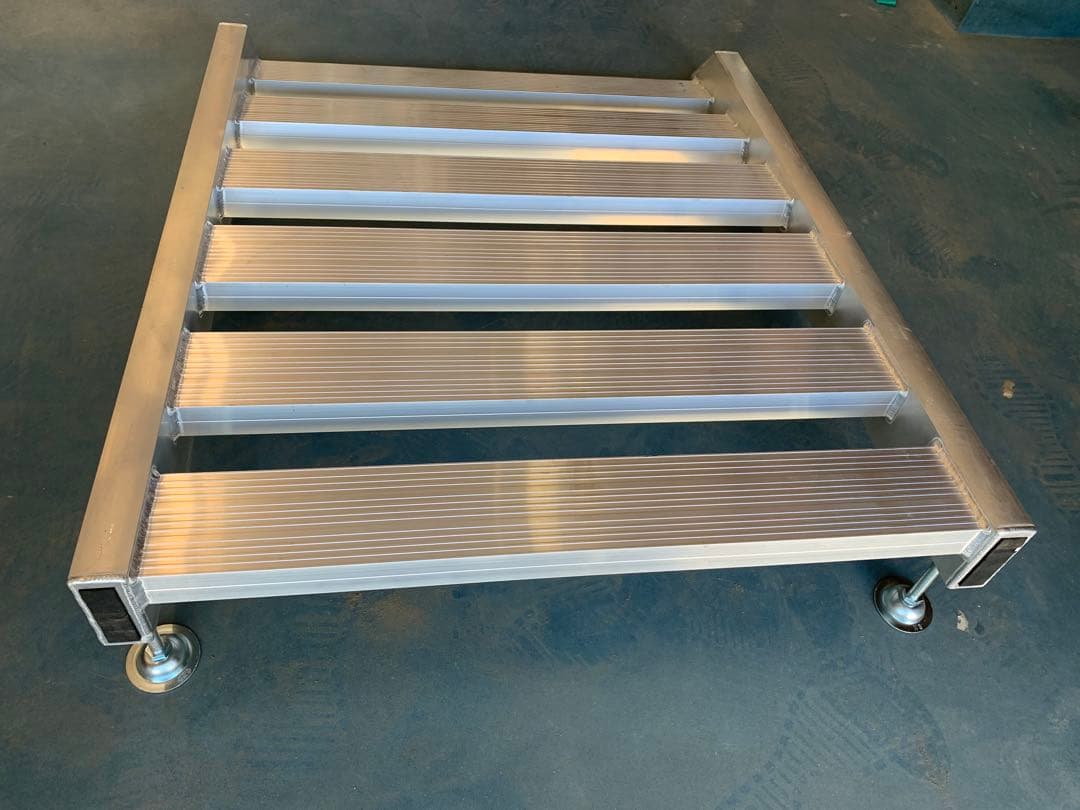 デイトナ アルミスロープワイド アジャスター付 バイクガレージ用