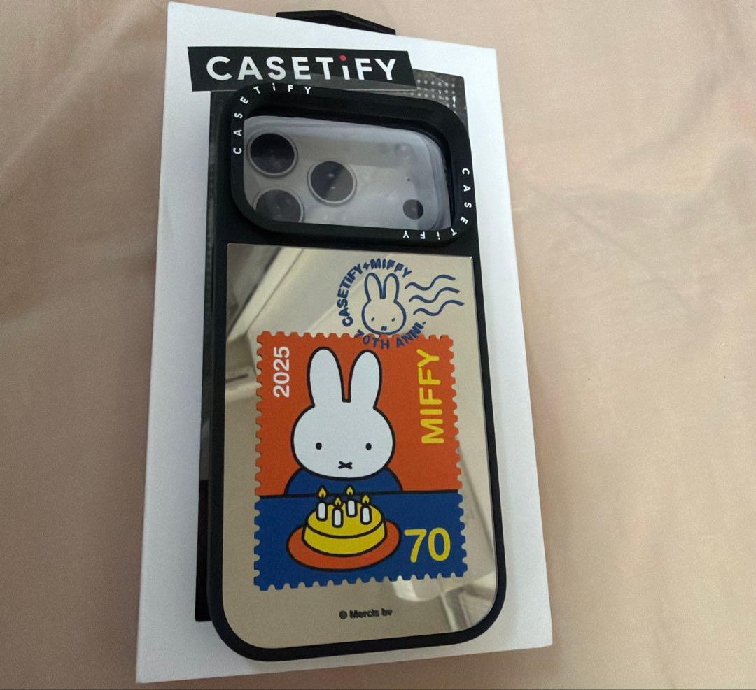 CASETiFY iPhone17pro ミッフィー　ケース　ミラー
