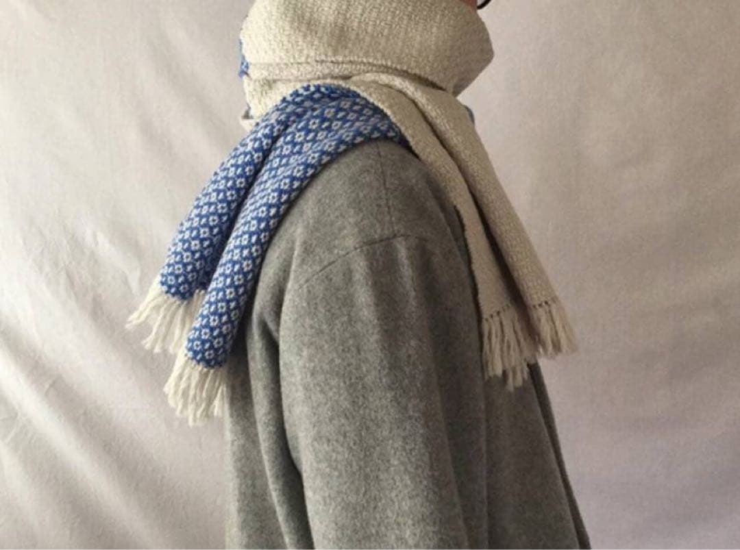 オッタエーカル　八重樫　茂子　手織りマフラー　青　白　マフラー　手織り