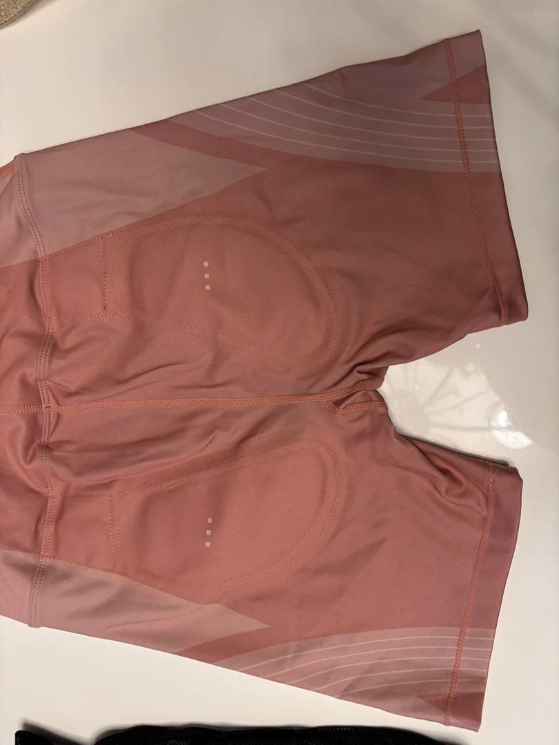 SIXPAD hipfitシックスパッド　ヒップフィット　ピンク　M