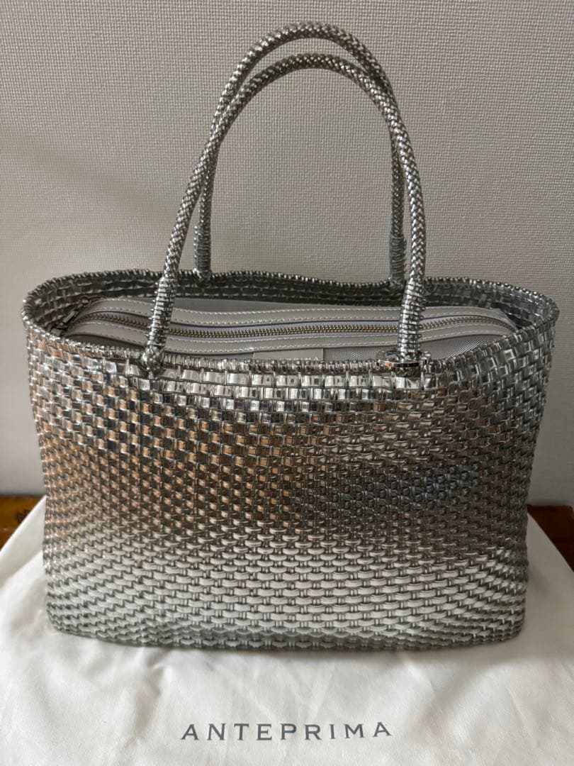 ANTEPRIMA イントレッチオ⭐️美品⭐️インナーバッグ付き⭐️購入証明書付