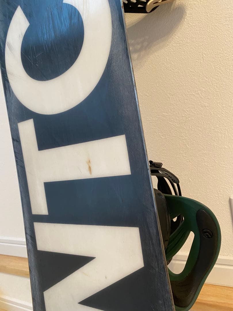 FNTC TNT R 139cm FLUX DSL Sサイズ