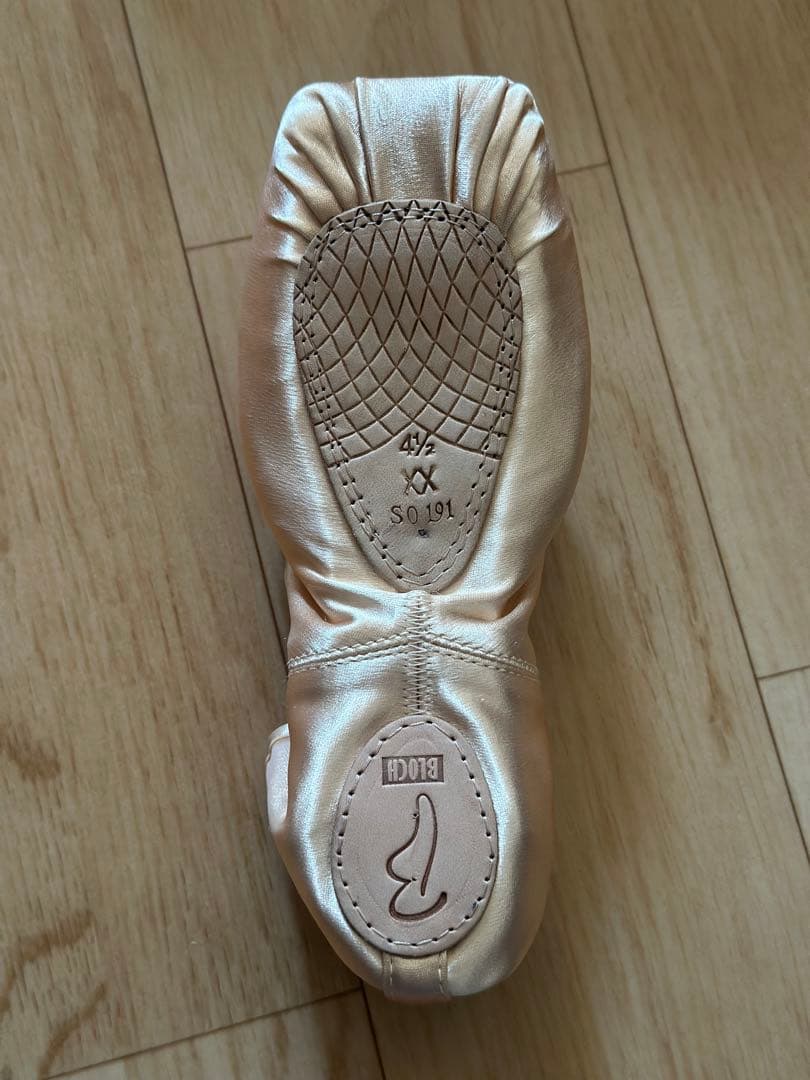 BLOCH エレガンス ピンク トゥシューズ 4.5 XX