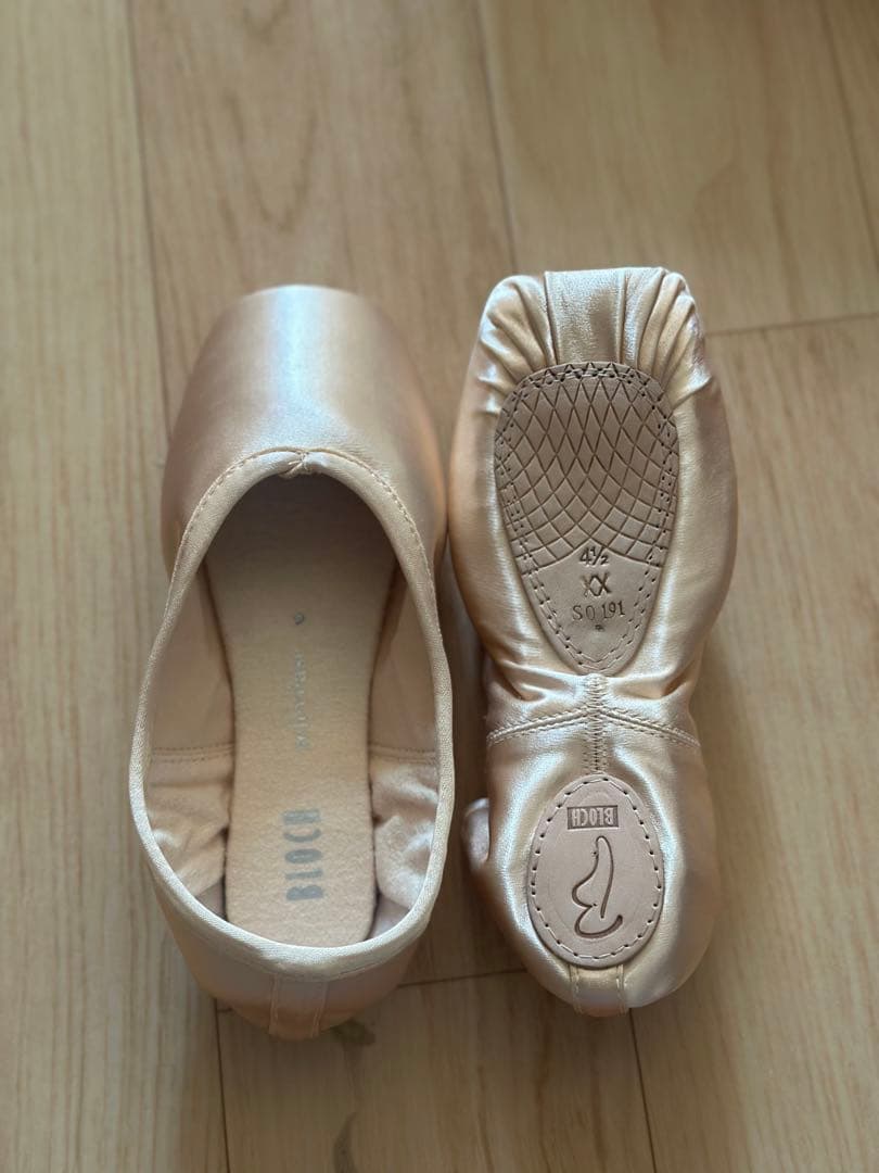 BLOCH エレガンス ピンク トゥシューズ 4.5 XX