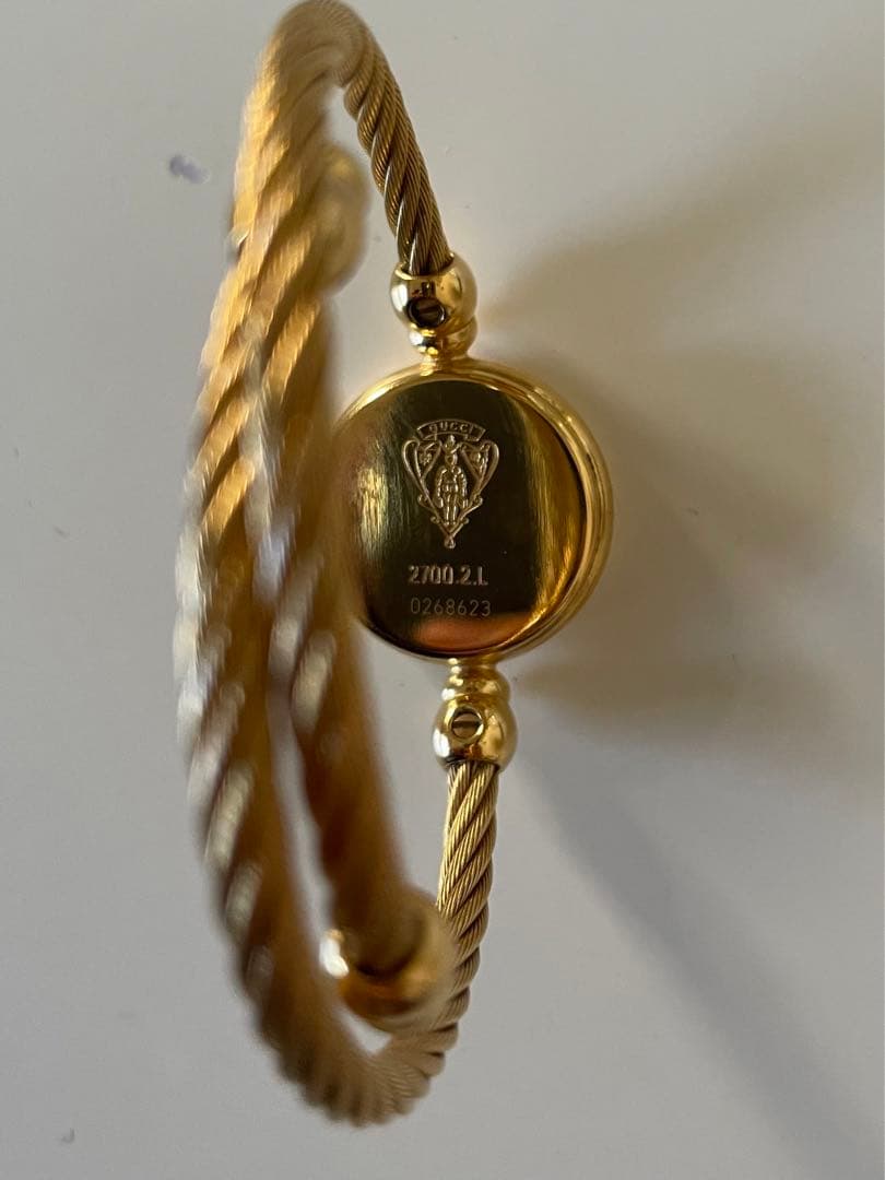 GUCCI 腕時計 Z2700.2.L ゴールド/ブラック