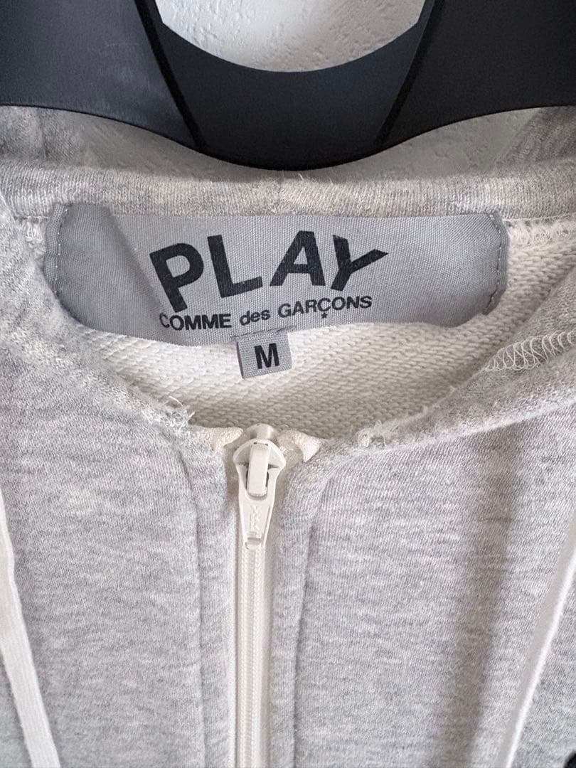【青山限定】コムデギャルソン　ジップアップパーカー グレー ホワイトレディースM