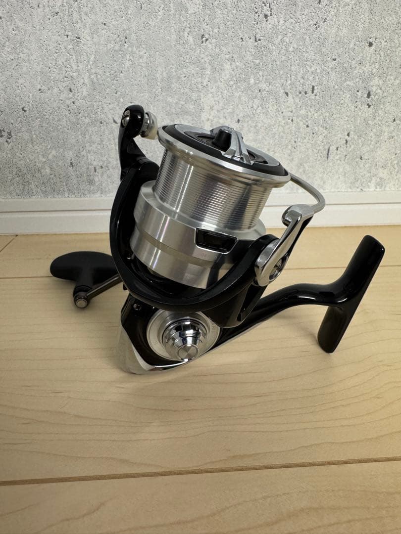 ダイワ 19レグザ LT4000S-CXH 使用3時間 極美品