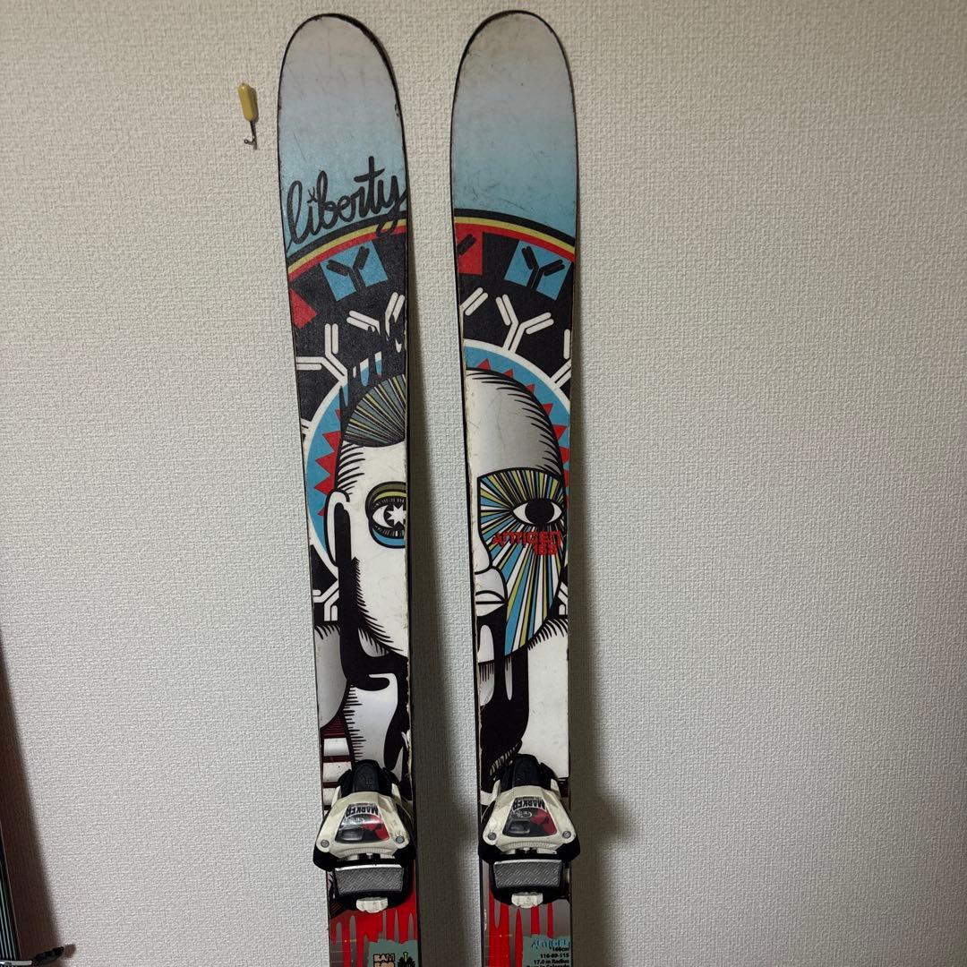 楽*す様 liberty スキー板 グラフィックデザイン 付属バインディング