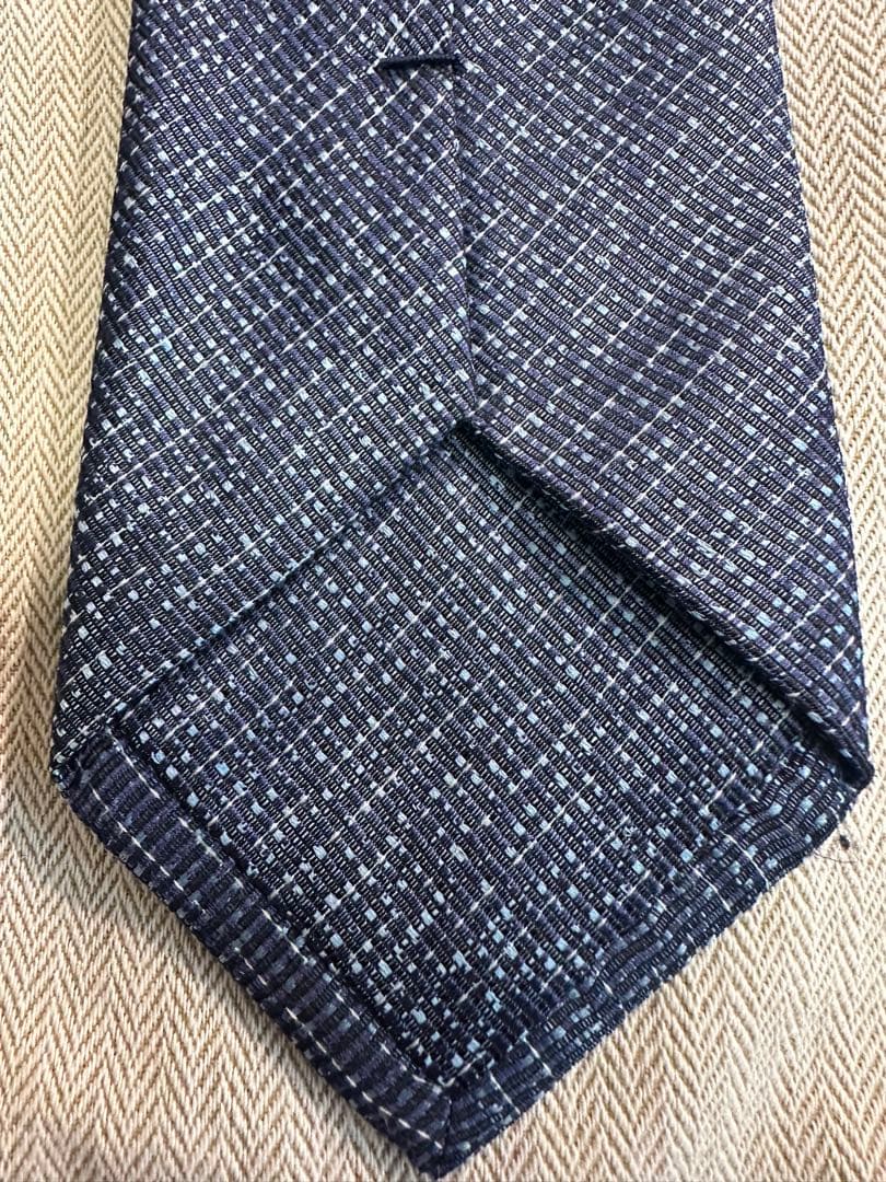 プラダ　ネイビー ネクタイ