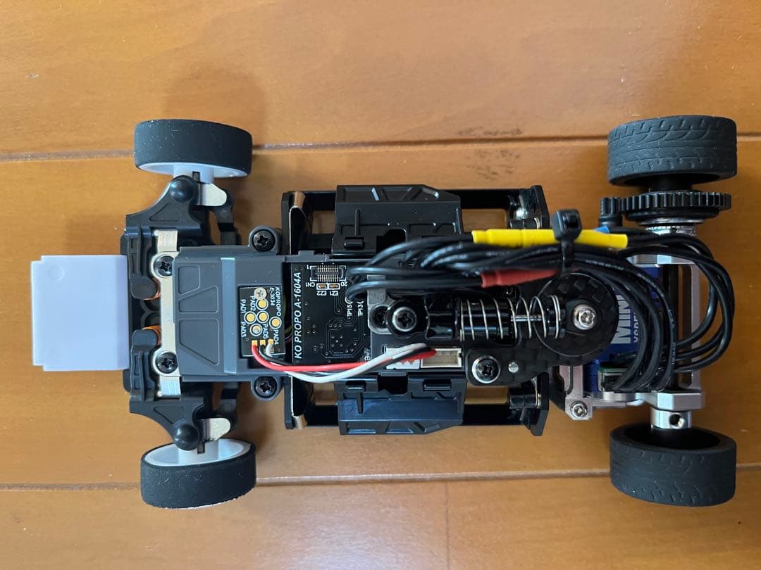 KYOSHO MR-04EVO2 シャーシセット