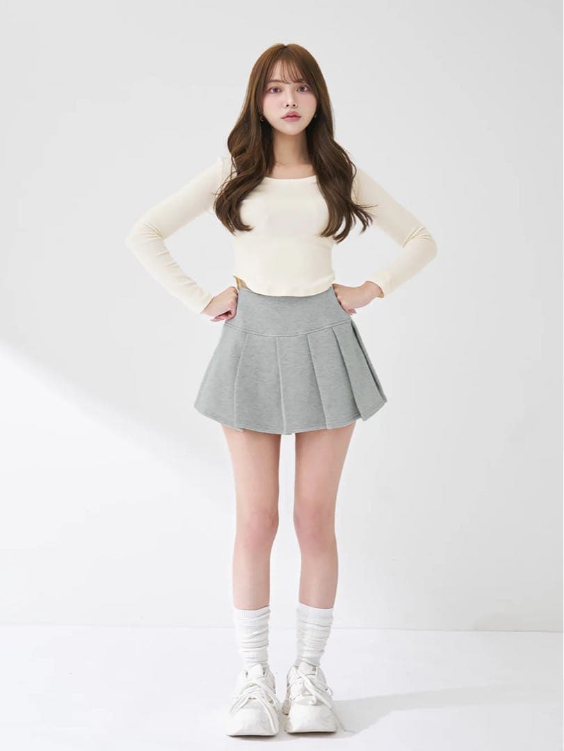 【新品】Darichダーリッチ　カラーラメスウェットプリーツミニスカート