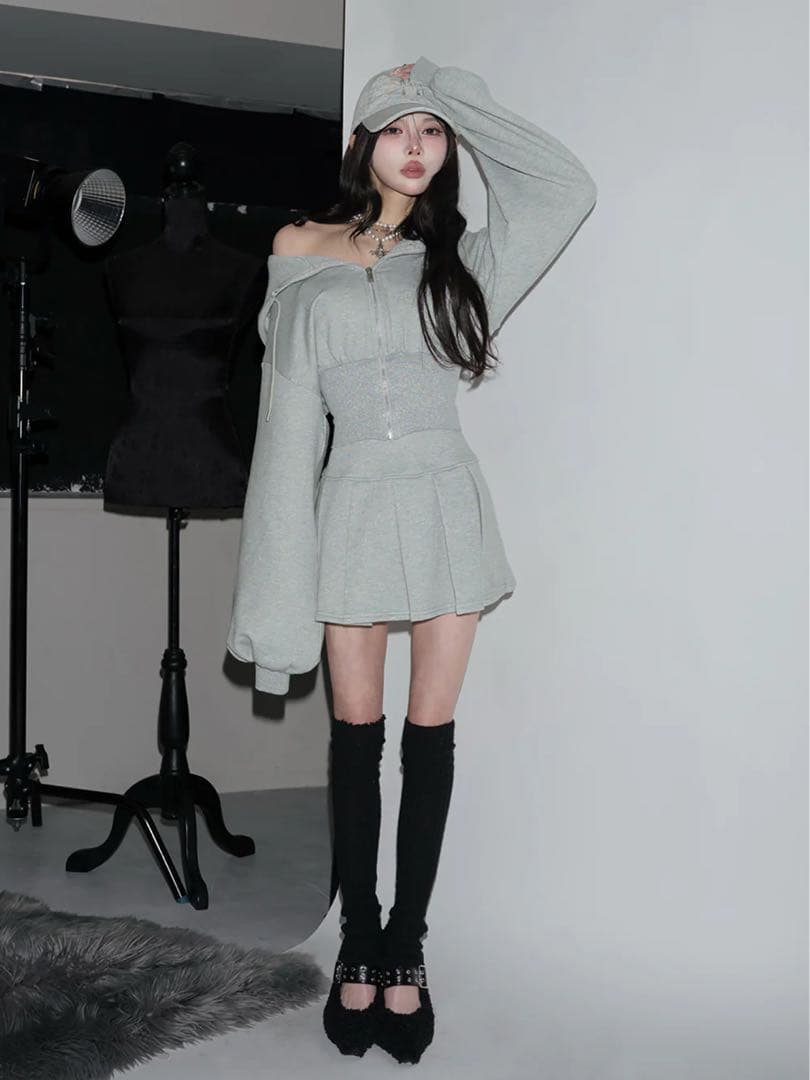 【新品】Darichダーリッチ　カラーラメスウェットプリーツミニスカート